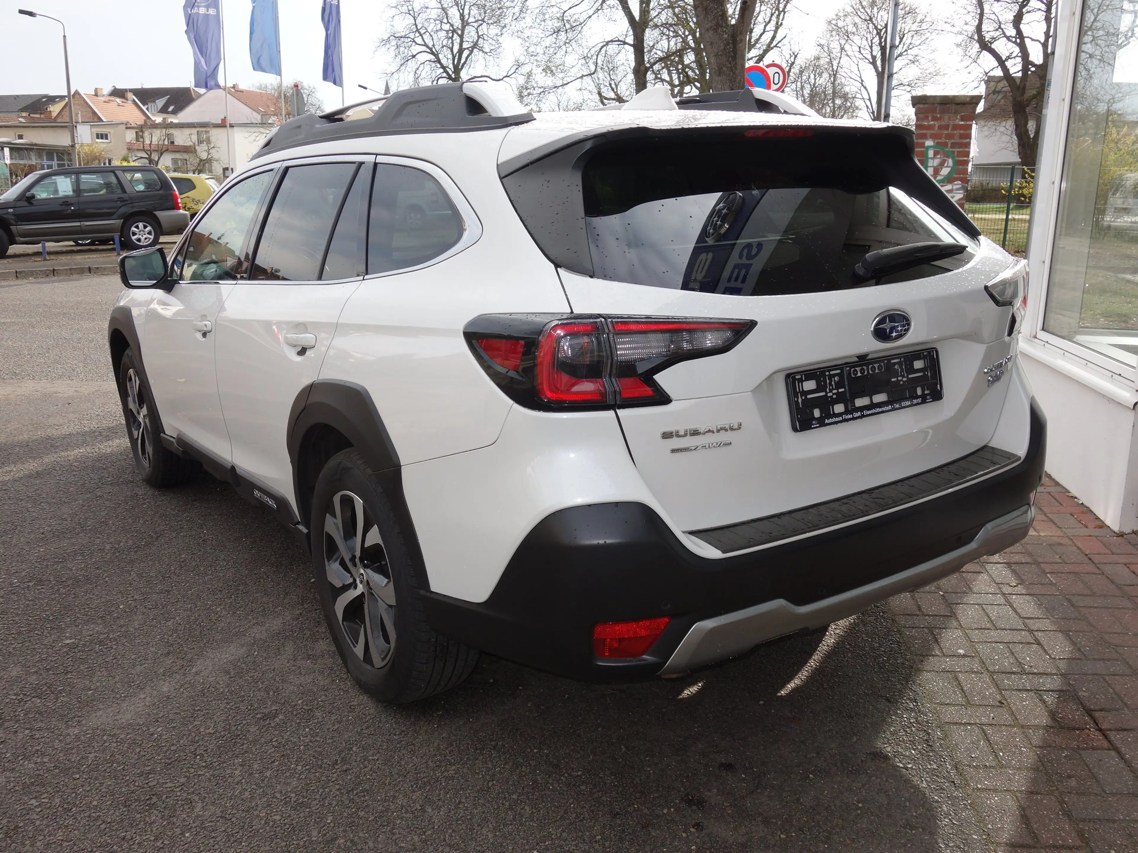 Subaru OUTBACK Outback 2.5i Lineartronic Platinum — photo 4