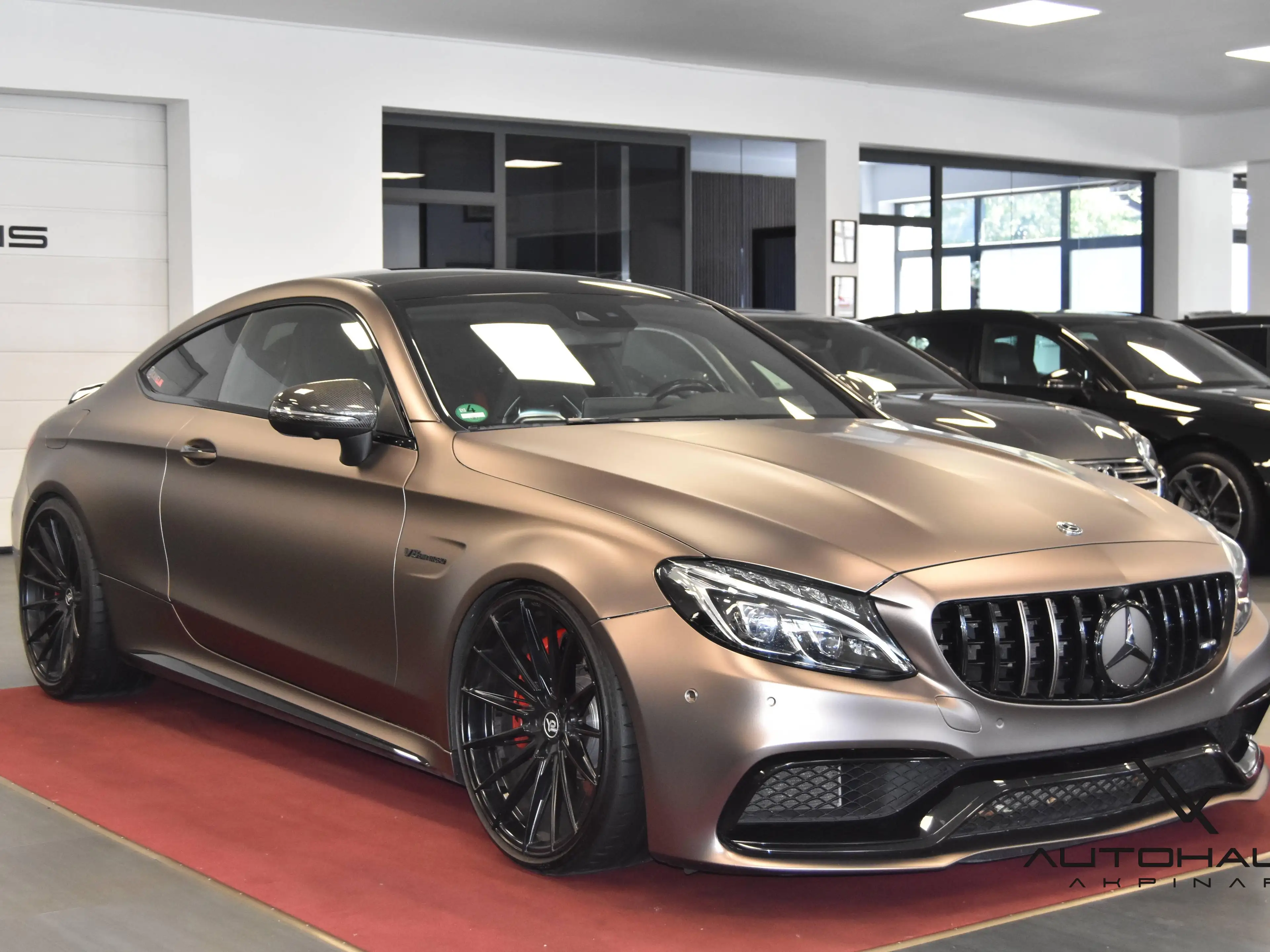 Mercedes-Benz C 63 AMG S AMG~YIDO~360°~CARPL.~CARB.~MEM.~BURM.~STERNENHIMMEL~SHZ.~SKH. — photo 10