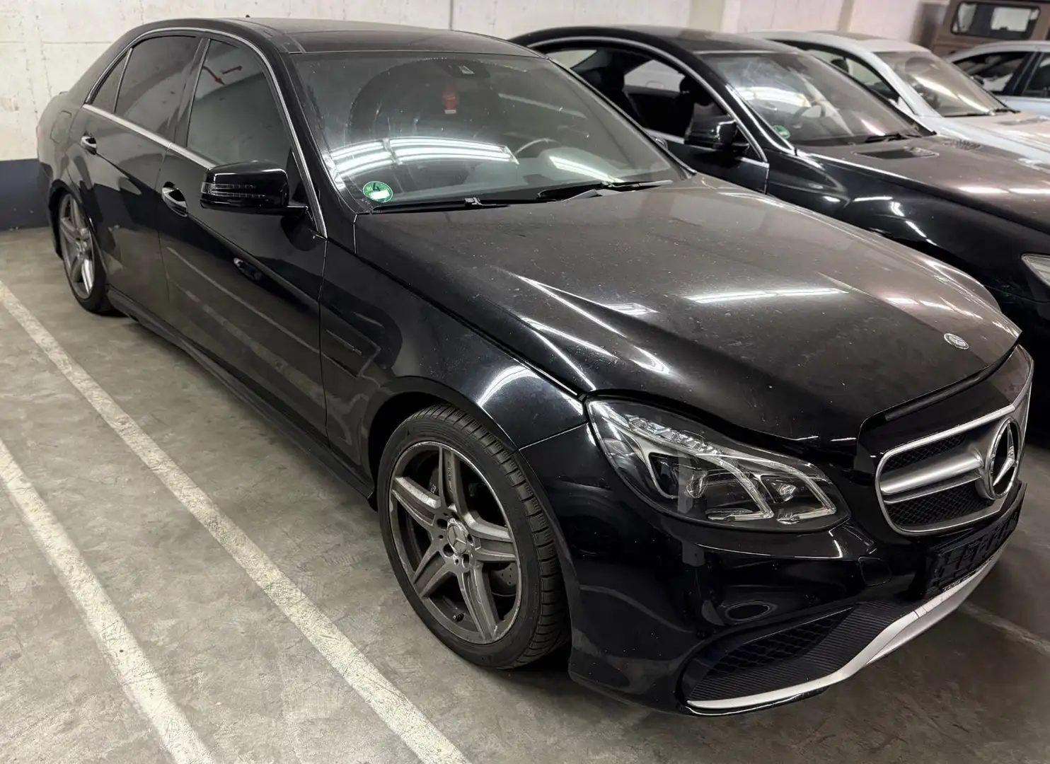 Mercedes-Benz E 63 AMG E -Klasse Lim. E 63 AMG Noir - 1