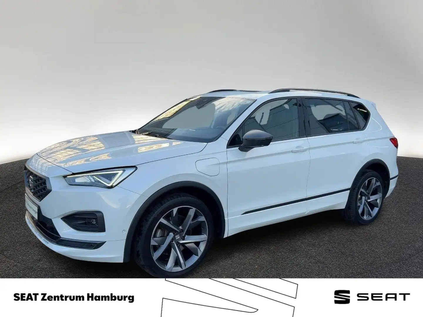 SEAT Tarraco 1.4 e-HYBRID FR DSG Panorama Kamera AHK Weiß - 1