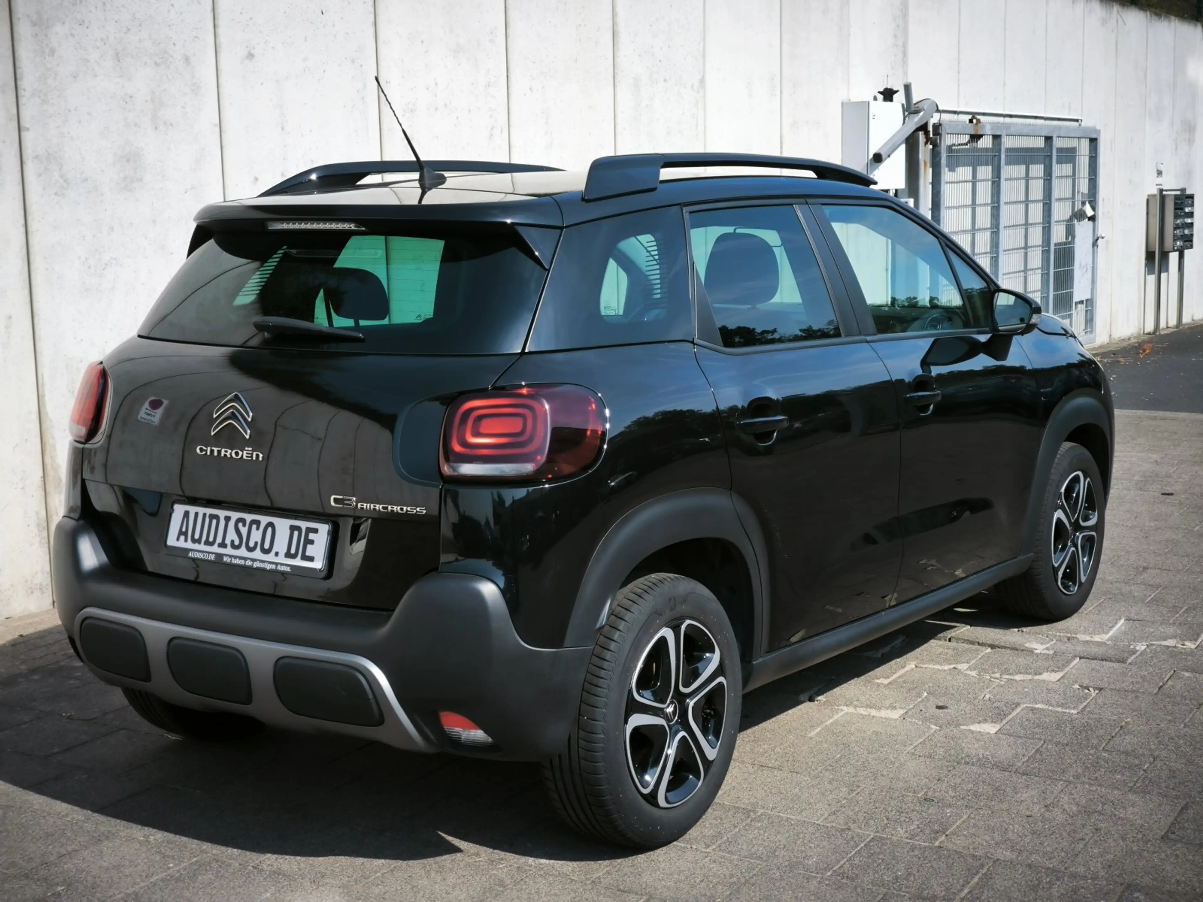 Citroen C3 Aircross Feel Pack Leder CarPlay LED Kamera — photo 9