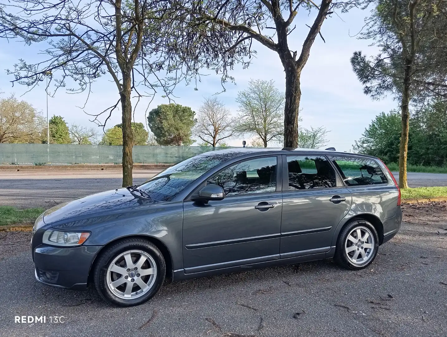 Volvo V50 1.6 d2 drive R-design 115cv - 2