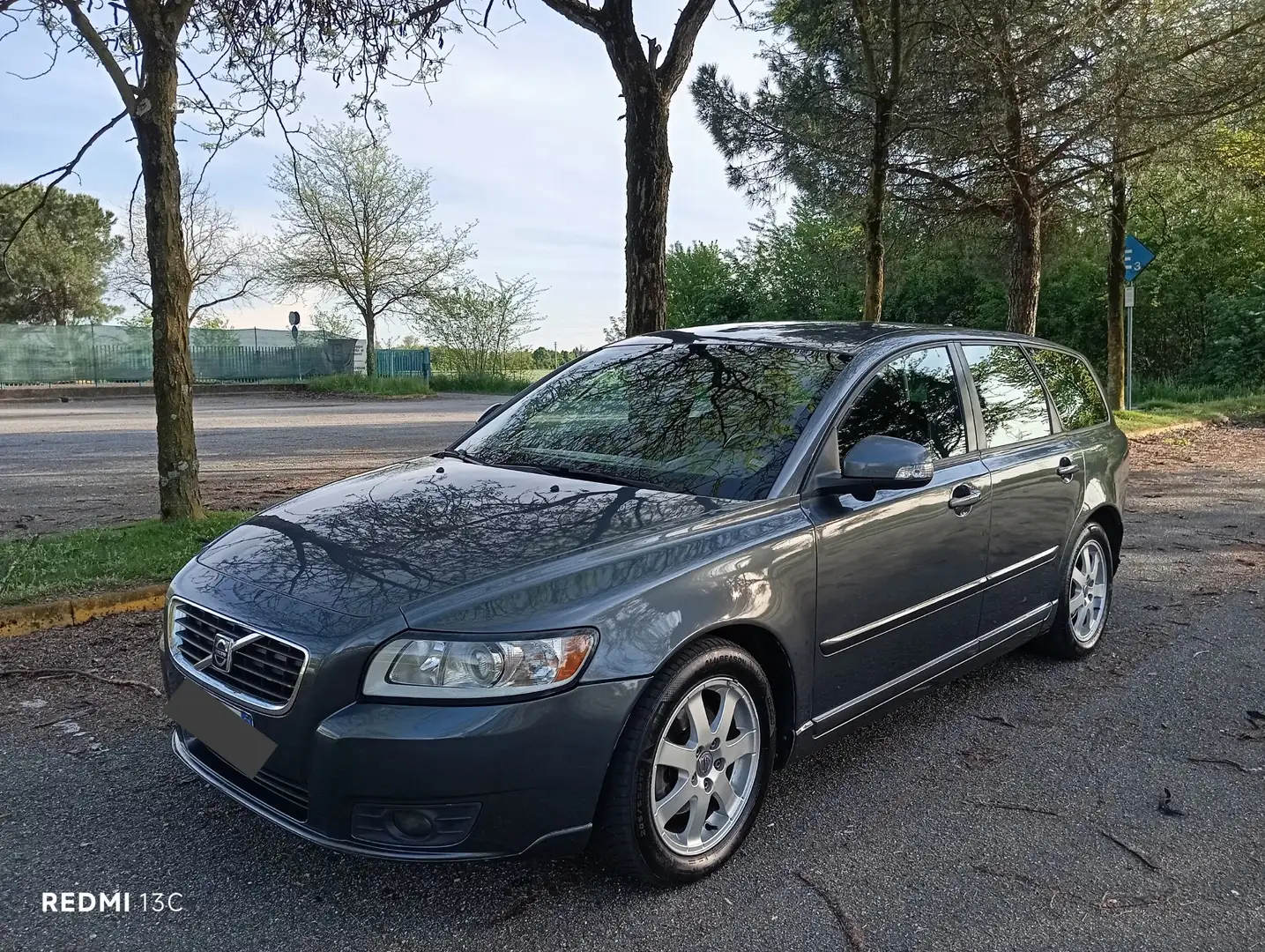 Volvo V50 1.6 d2 drive R-design 115cv - 1