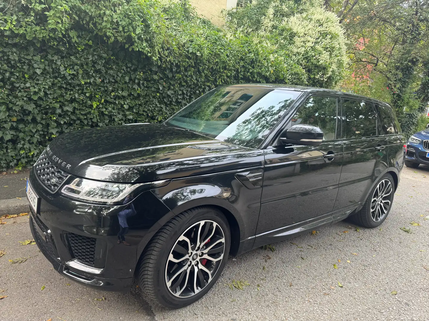 Land Rover Range Rover Sport Range Rover Sport 2,0 Si4 PHEV AWD HSE Dynamic Schwarz - 2