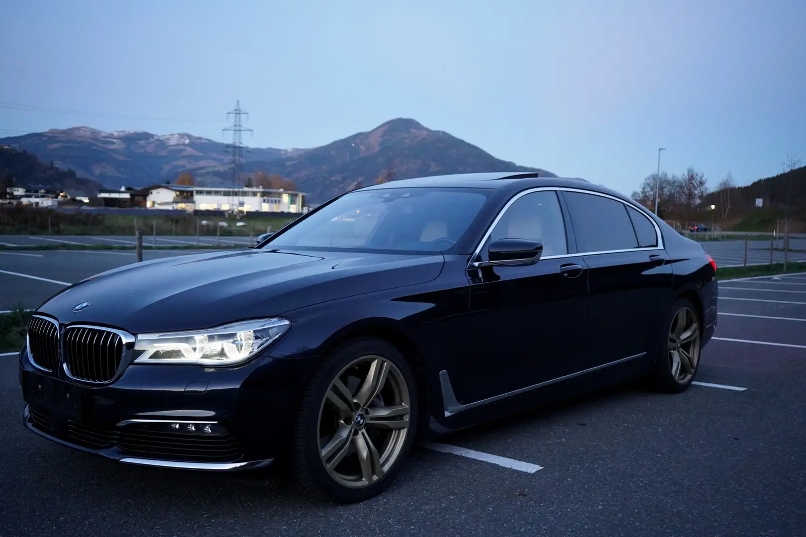 BMW 730 730Ld xDrive Vollaustattung/ Long - 2