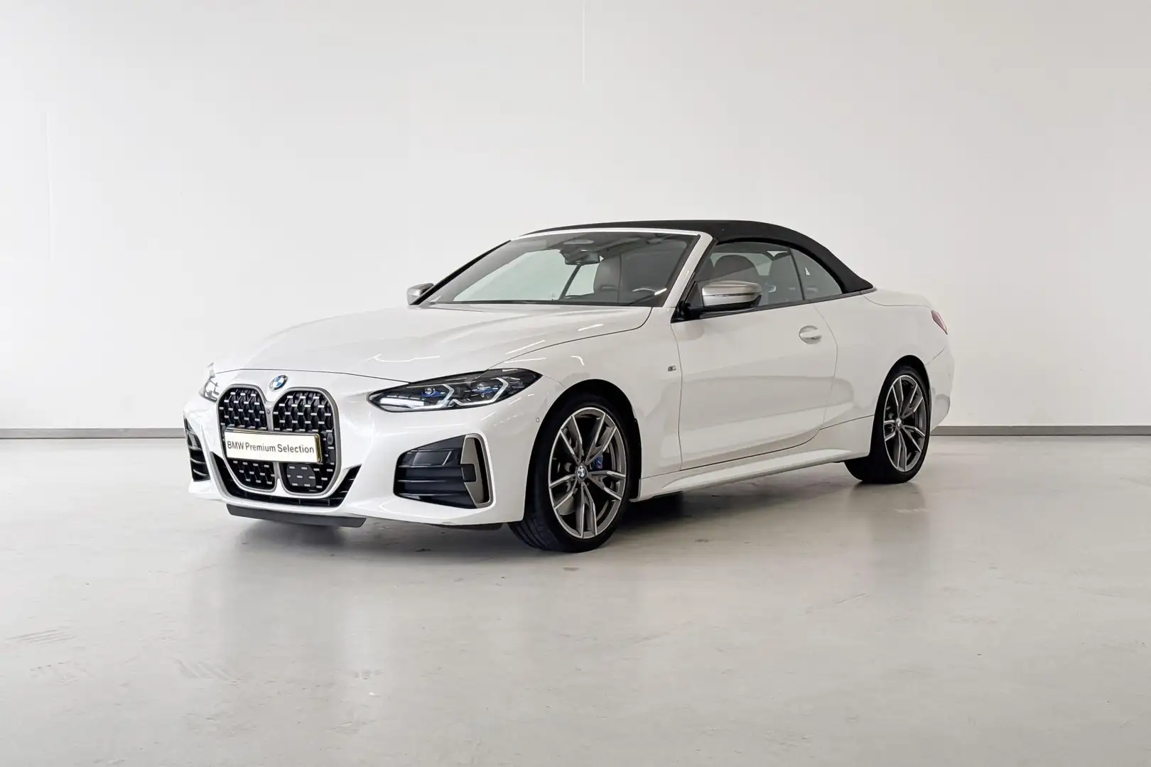 BMW 440 4 Serie Cabrio M440i xDrive Innovationspakket Aut. Wit - 2