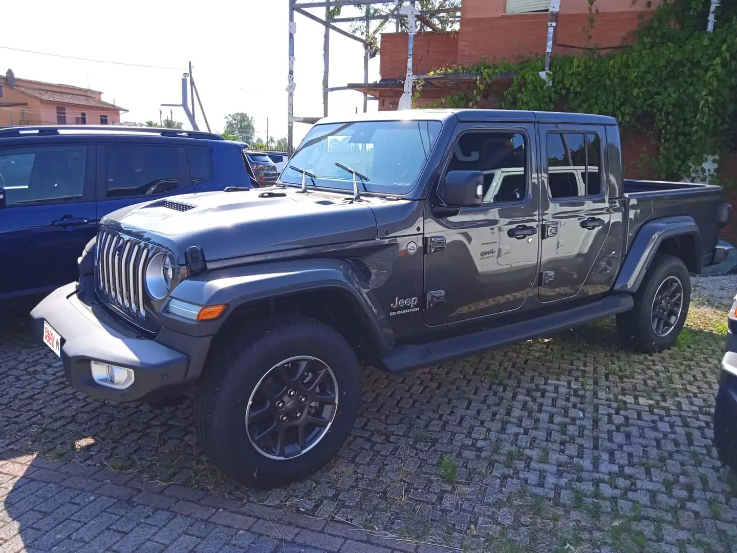 Jeep Gladiator Gladiator 3.0 V6 Overland 4wd auto GK354NV Grigio - 2