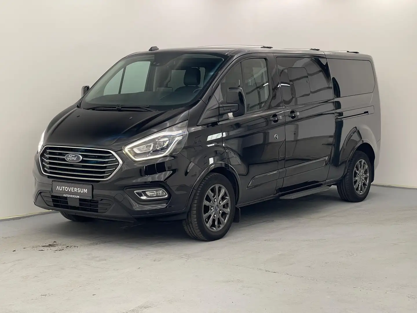 Ford Tourneo Custom 320 L2 Titan *STHZ*ACC*AHK*XENON* Zwart - 2