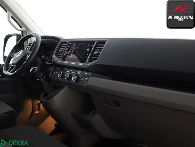 Volkswagen Crafter view 9
