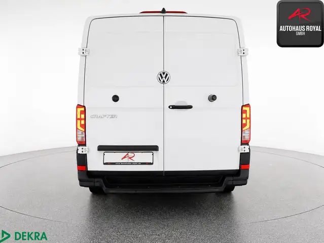 Volkswagen Crafter view 4
