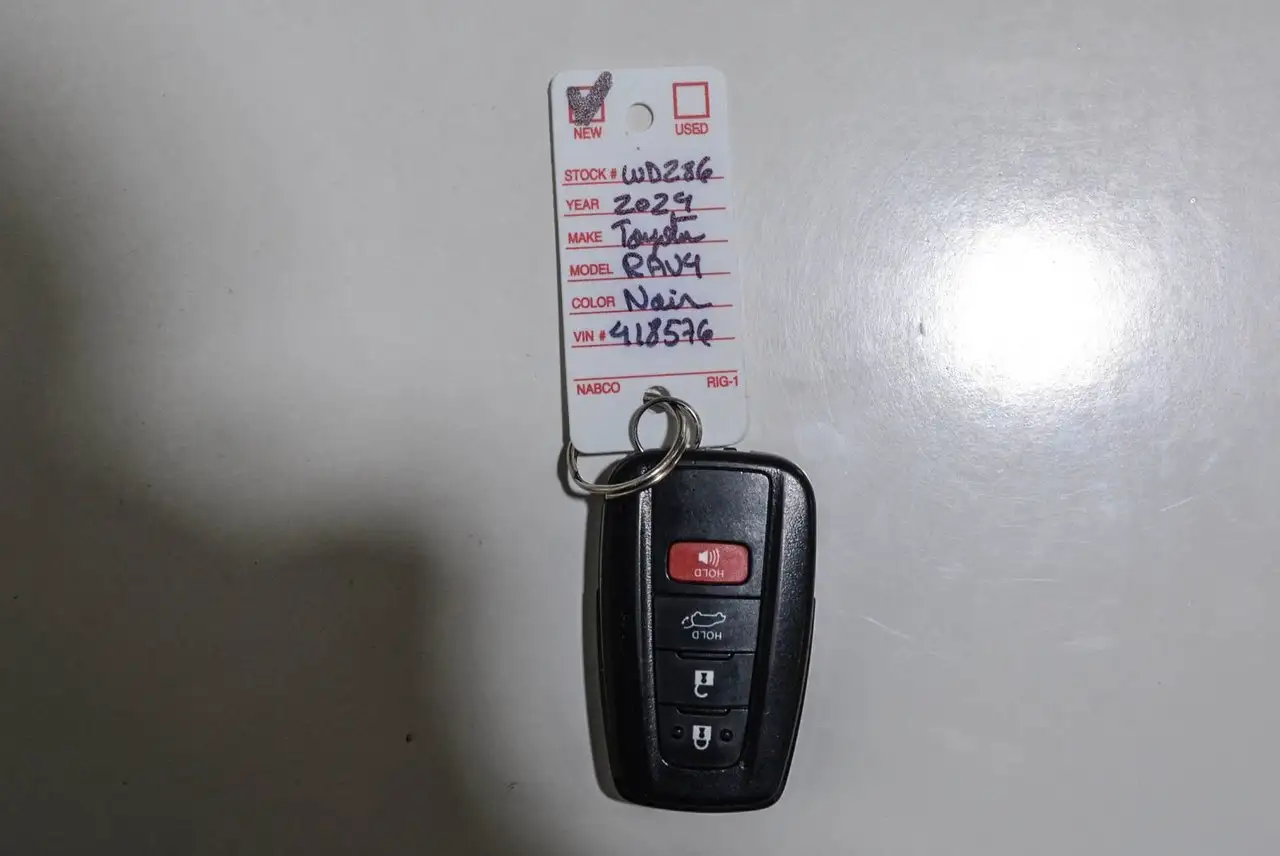 Toyota RAV 4 снимка Toyota RAV 4