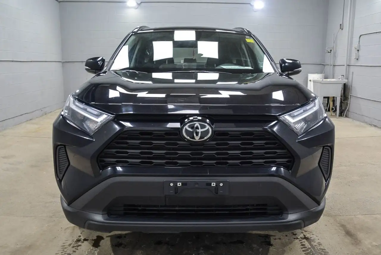 Toyota RAV 4 снимка Toyota RAV 4