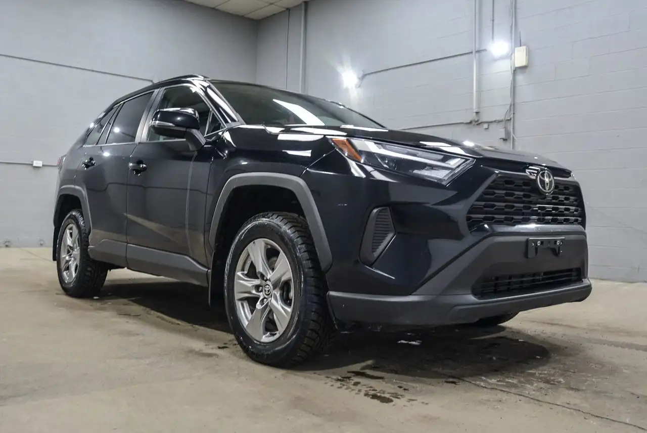 Toyota RAV 4 снимка Toyota RAV 4