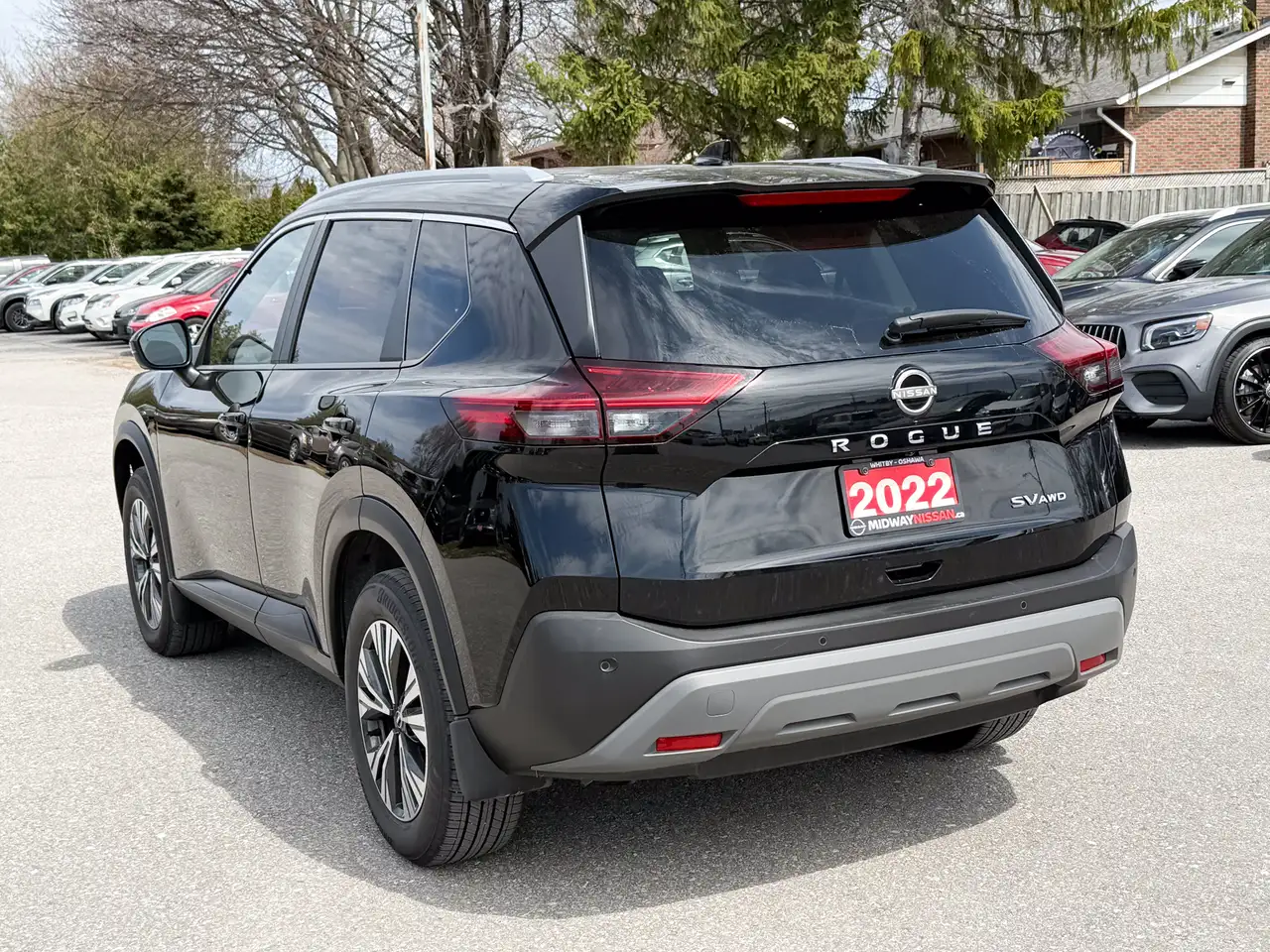 Nissan Rogue снимка Nissan Rogue