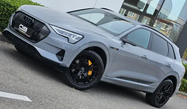 Audi e-tron *** 55 - S-Line - 408 hp- Full - Garantie ***