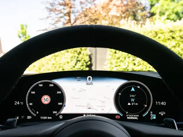 Porsche Taycan view 23