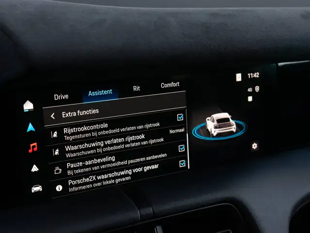 Porsche Taycan view 29