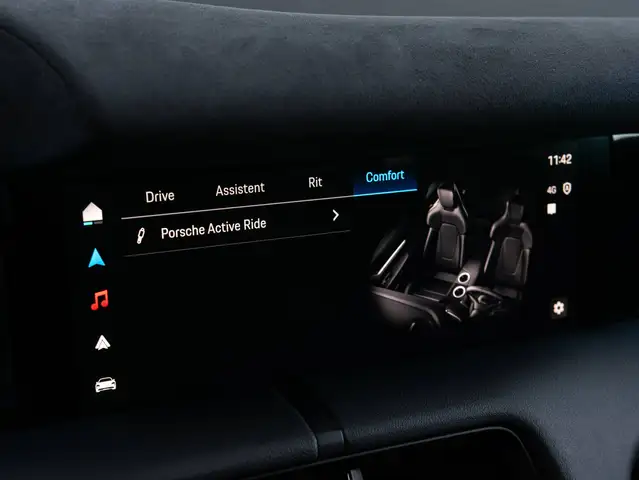 Porsche Taycan view 30