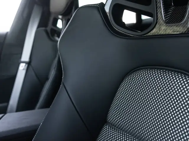 Porsche Taycan view 15