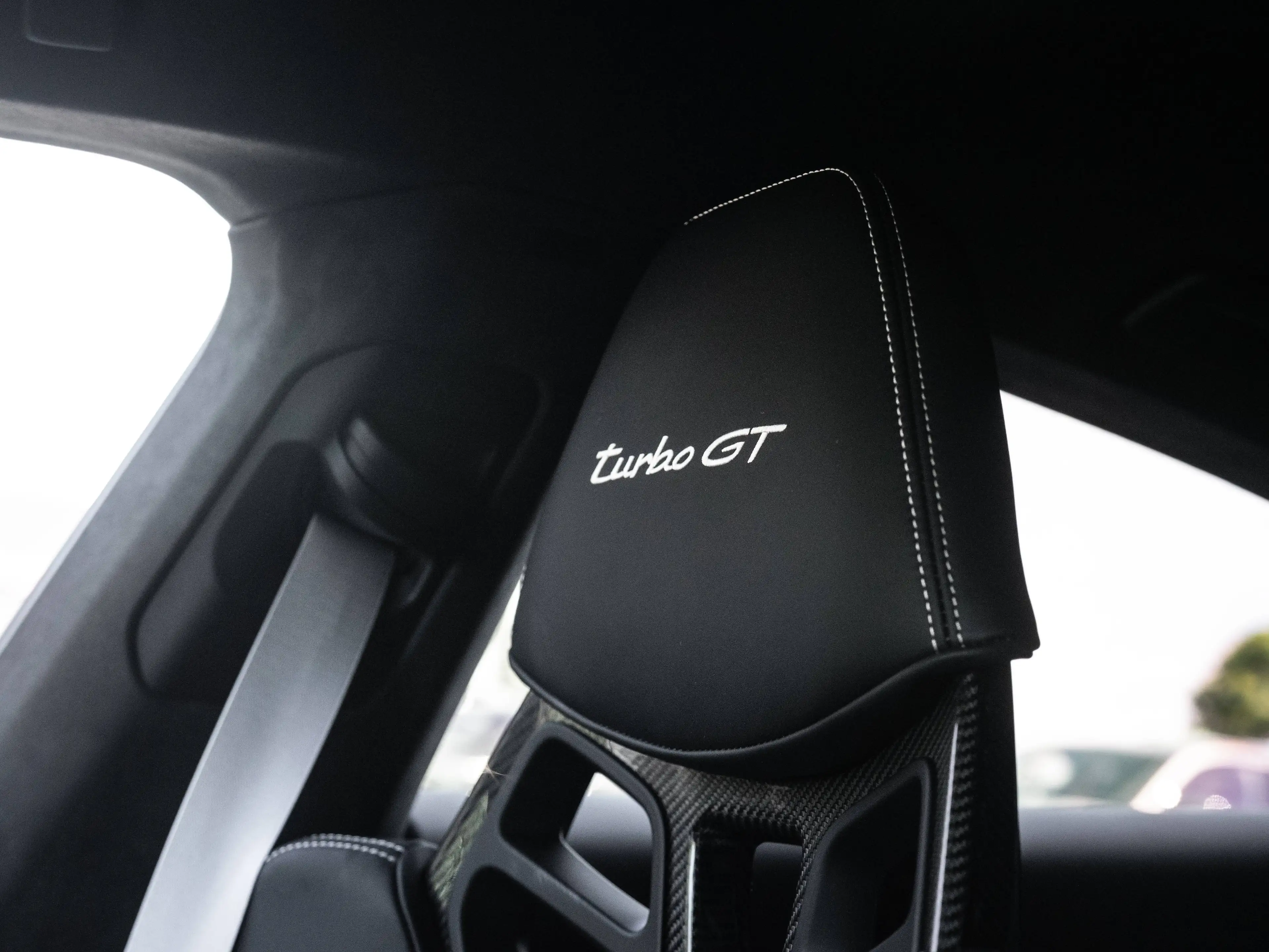 Porsche Taycan 105 kWh Turbo GT | Weissach Package | Purple Sky — photo 14
