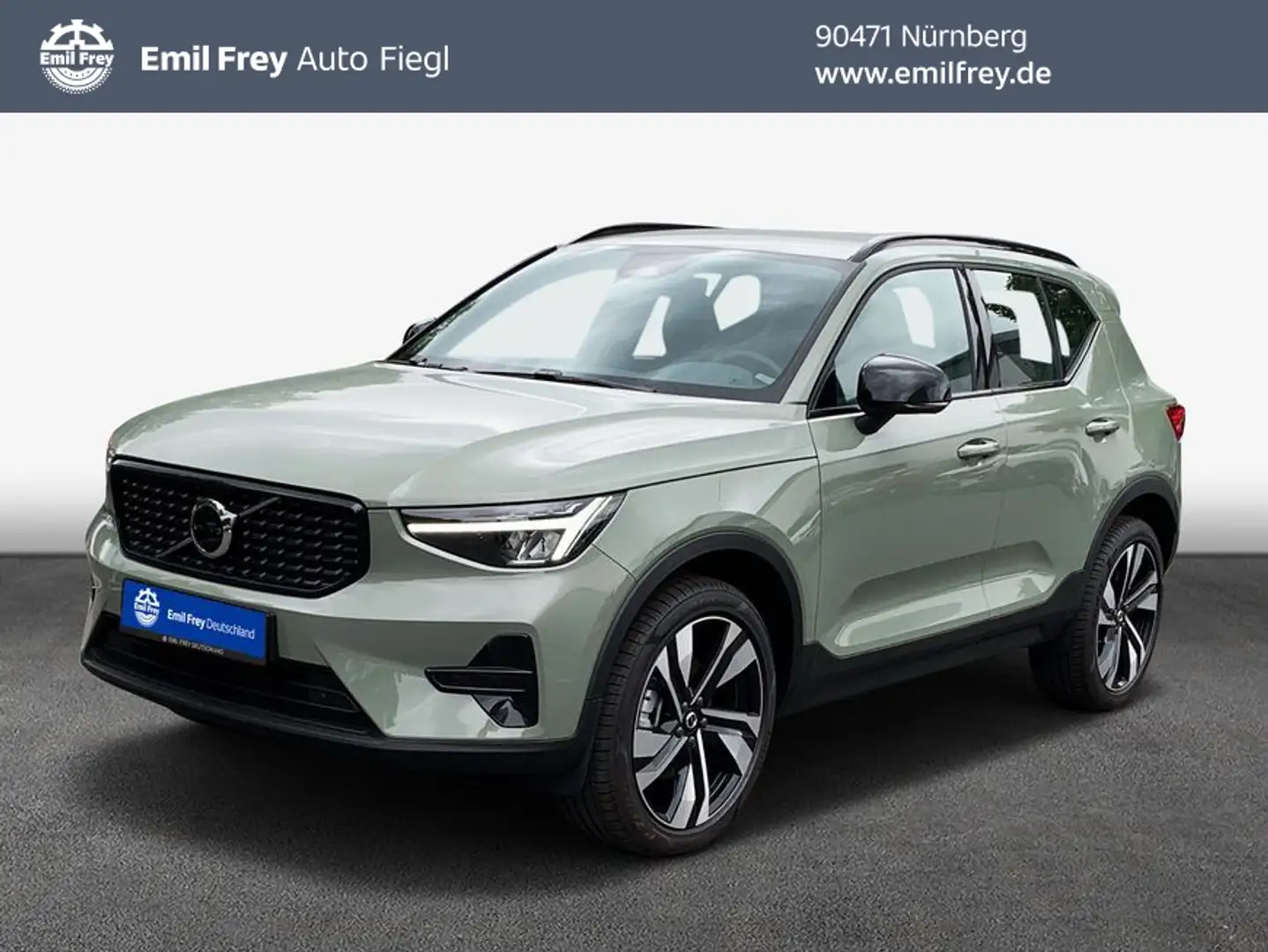 Volvo XC40 XC40 B4 B DKG Plus Dark Grün - 1