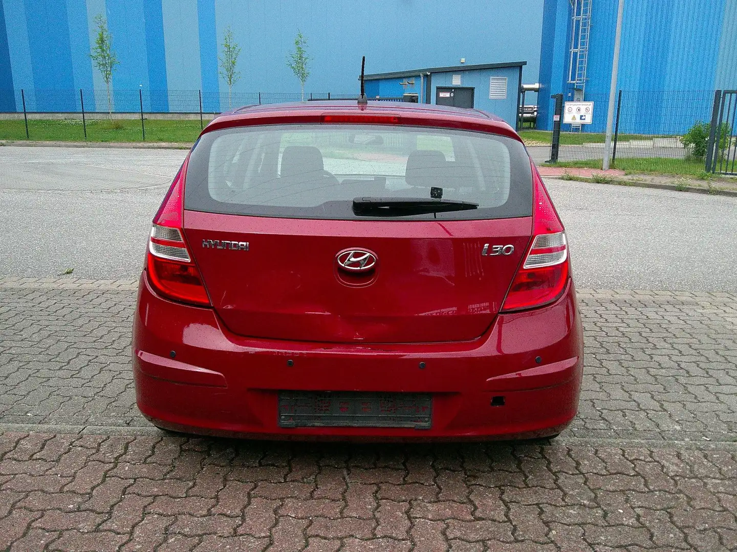 Hyundai i30 1.4 Classic Rouge - 2