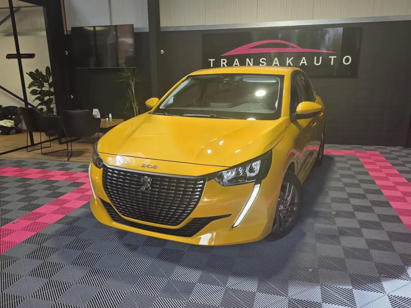Peugeot 208 208 1.2i Style Amarillo - 1