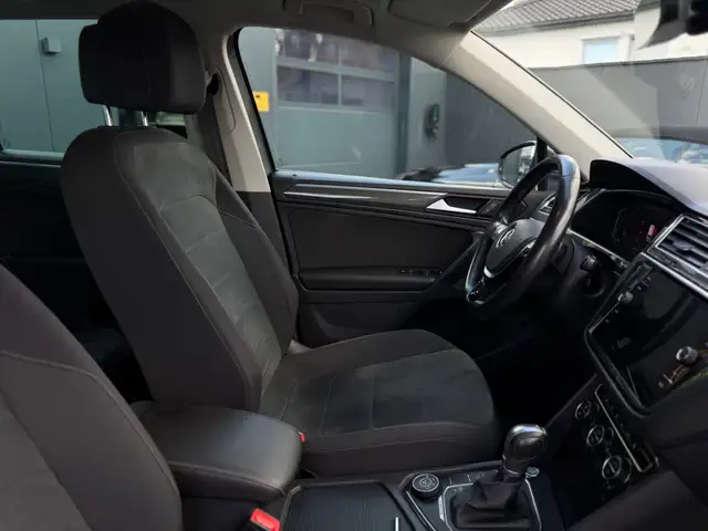 Volkswagen Tiguan view 15