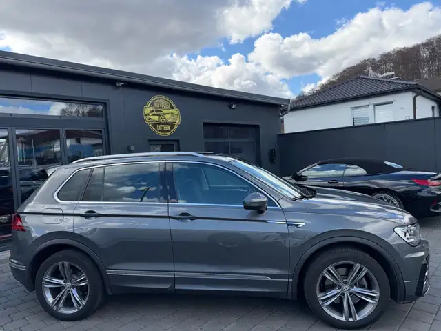 Volkswagen Tiguan view 8