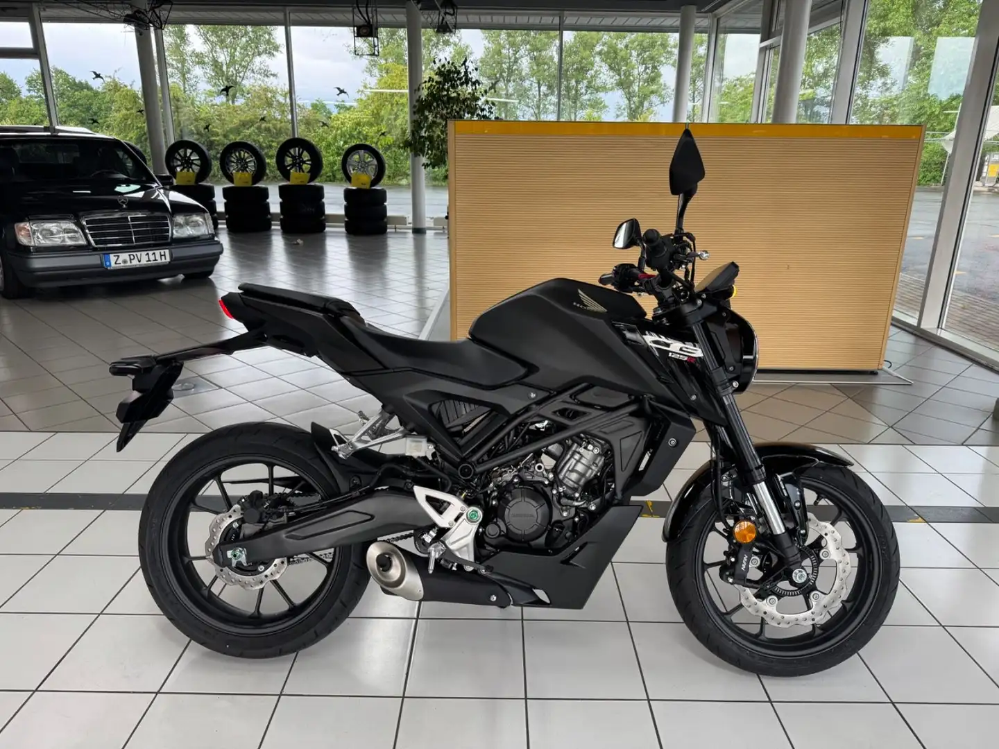Honda CB 125 R EURO5+ neues Modell!! Schwarz - 2