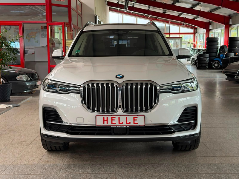 BMW X7 xDrive 40i*AHK+7-SITZE+360°+PANO+MEMORY — photo 2