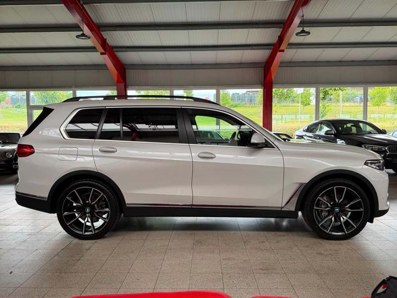 BMW X7 xDrive 40i*AHK+7-SITZE+360°+PANO+MEMORY — photo 4
