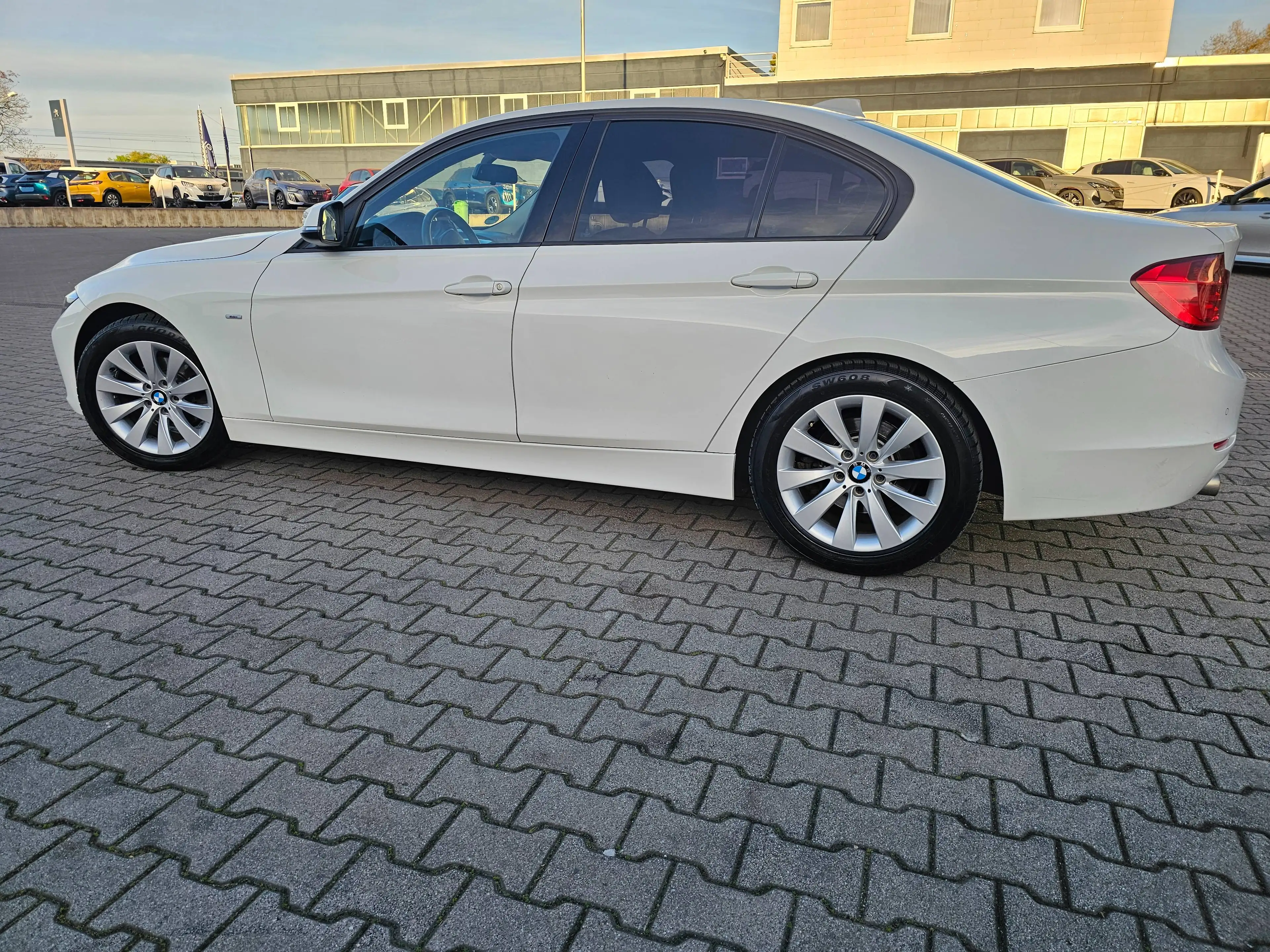 BMW 316 3er Diesel 316d Aut. Sport Line,Alu,PDC,Tüv5/28 — photo 4