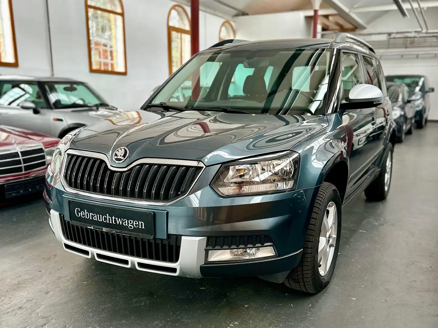 Skoda Yeti Ambition Outdoor Grau - 1