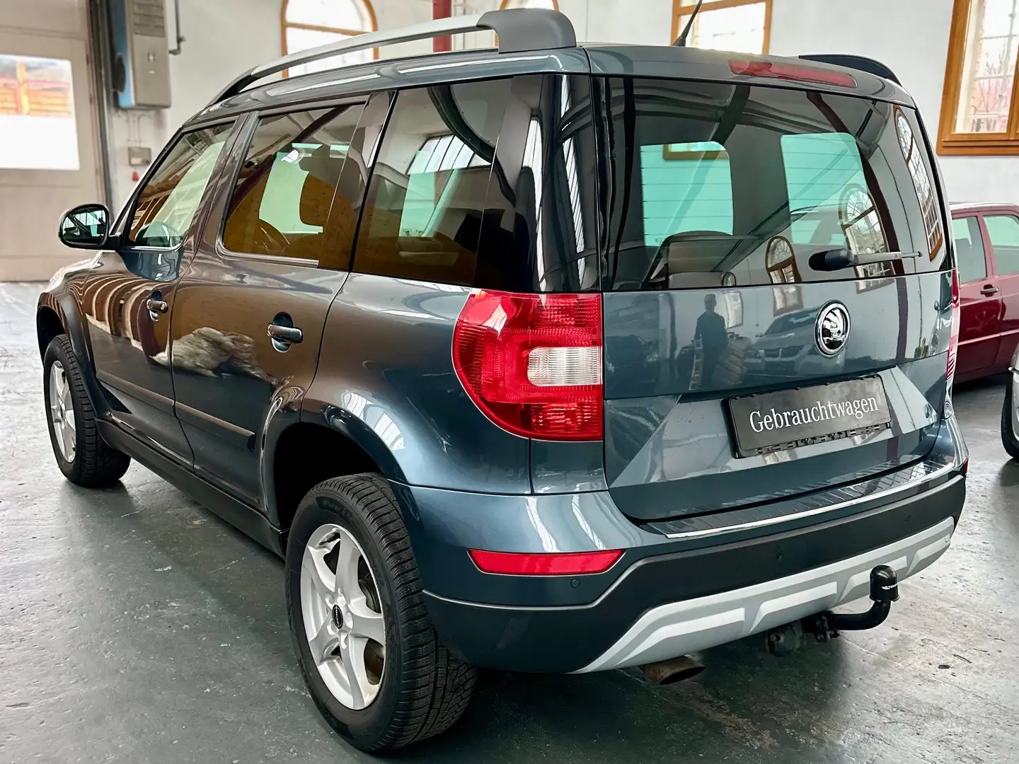 Skoda Yeti Ambition Outdoor Grau - 2