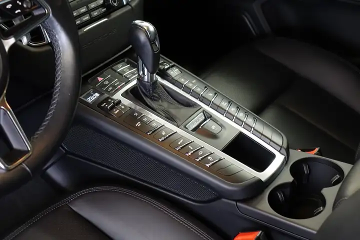 Porsche Macan S Diesel 2016, foto 9
