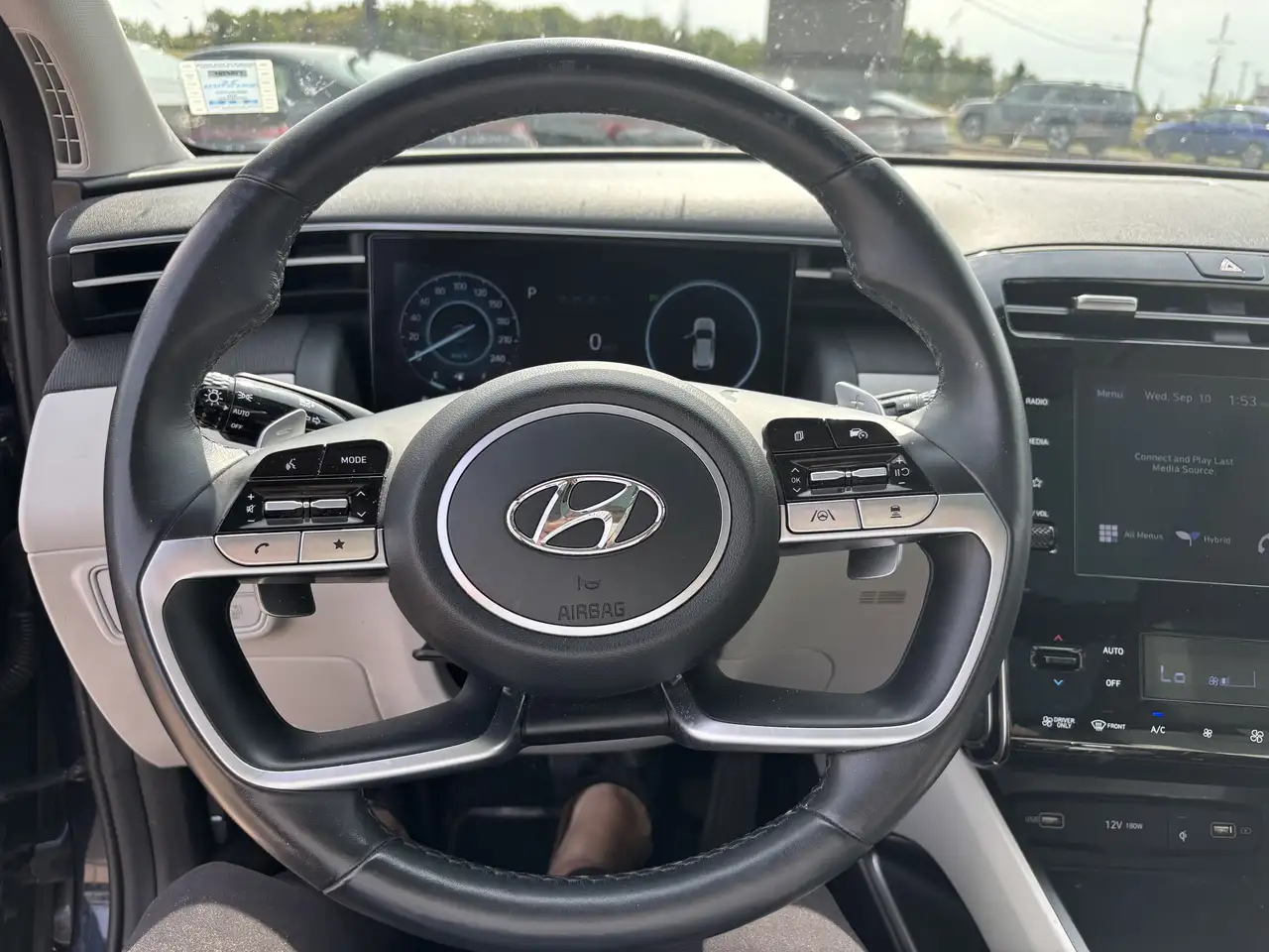 Hyundai TUCSON снимка Hyundai TUCSON