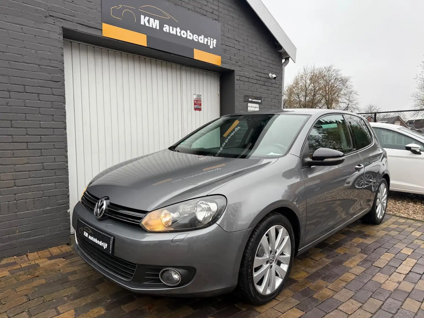 Volkswagen Golf 1.2 TSI Style *Dakraam*LM*Clima*Nap*Cruise* Сірий - 2