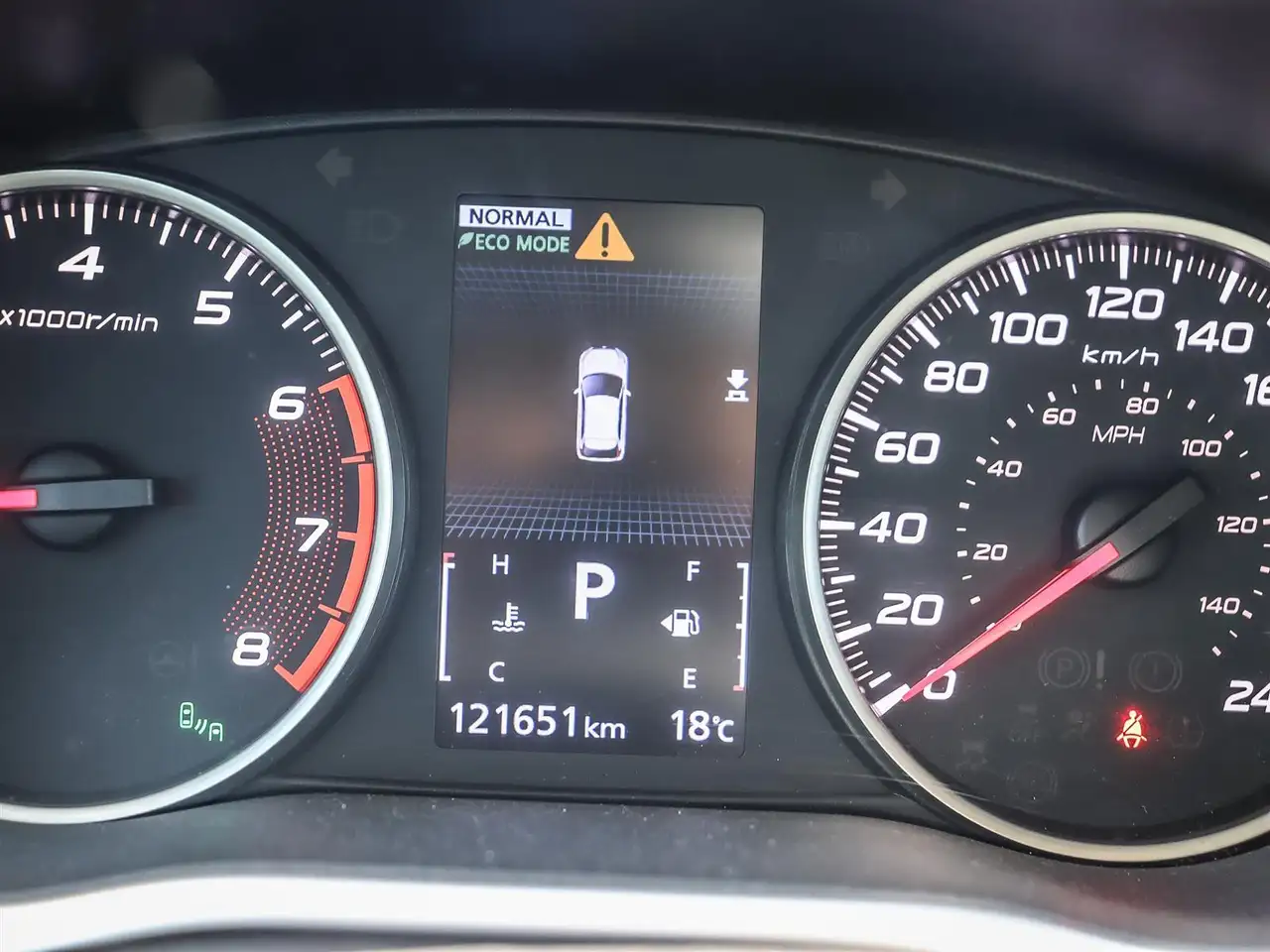 Mitsubishi Eclipse Cross снимка Mitsubishi Eclipse Cross