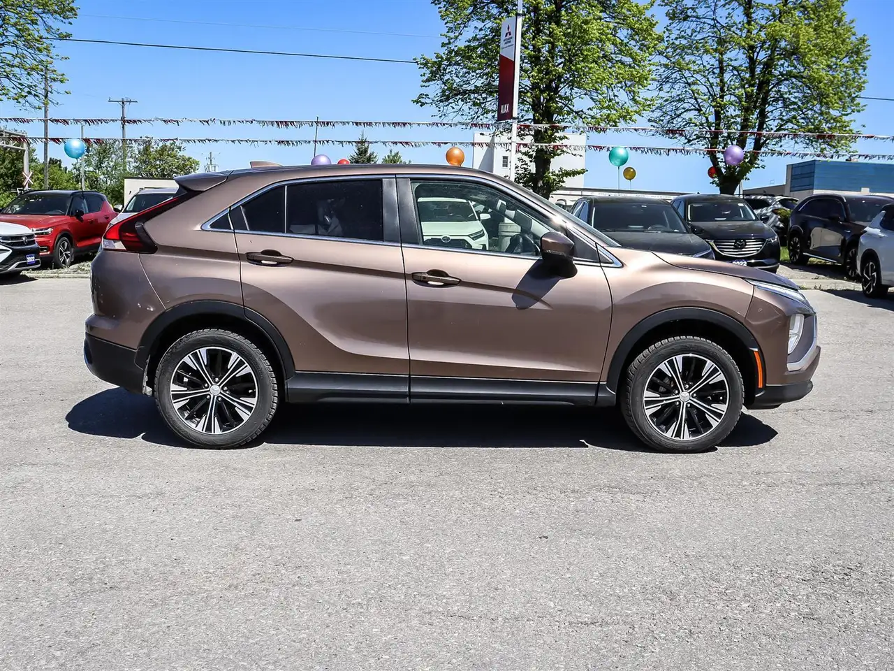 Mitsubishi Eclipse Cross снимка Mitsubishi Eclipse Cross