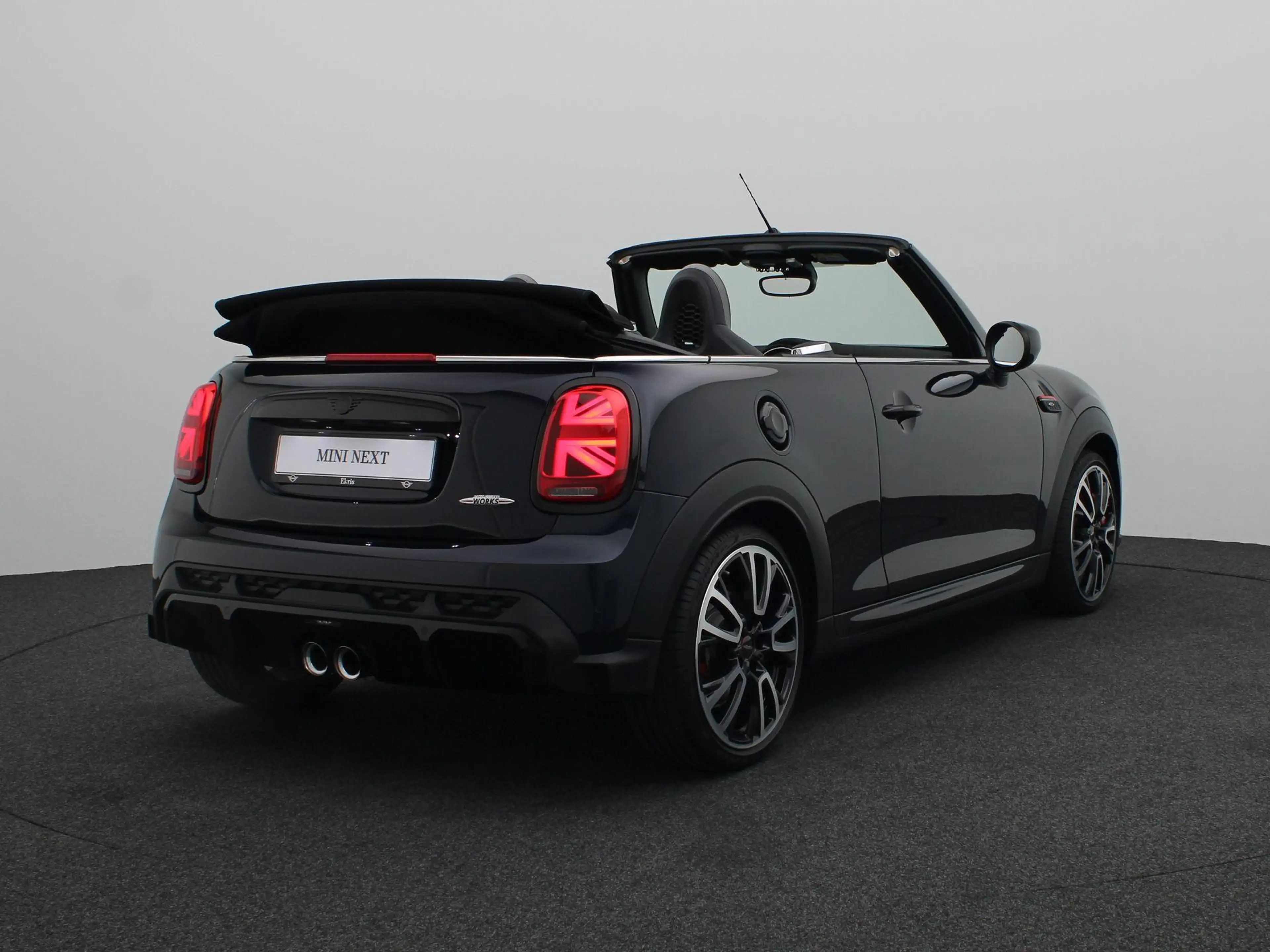 MINI John Cooper Works Cabrio Premium Pakket + Stuurwielrand Verwarmd + Stoelver — photo 2