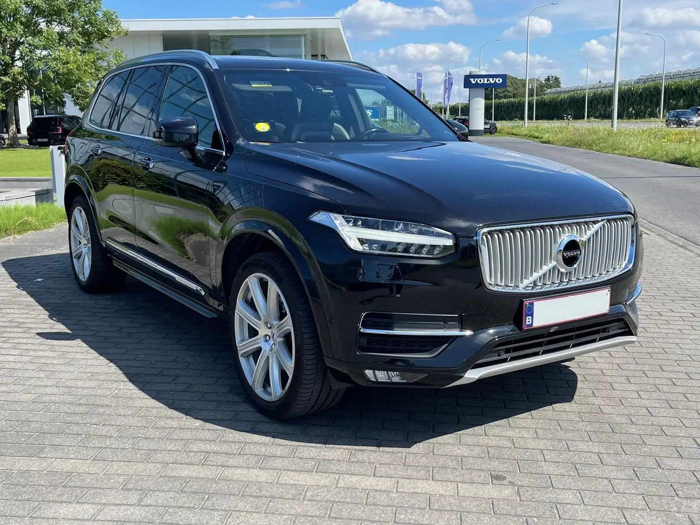 Volvo XC90 XC90 D5 AWD Geartronic Inscription 7 zit Zwart - 2