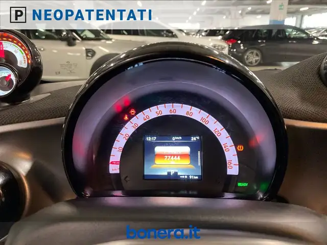 smart Fortwo view 13