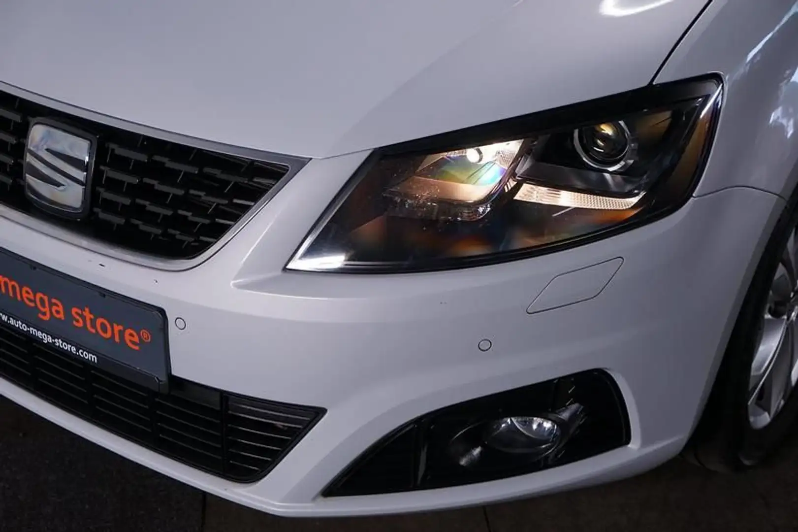 SEAT Alhambra 2.0 TDI XCELLENCE*BI Xenon*Memory*Pano* Weiß - 2