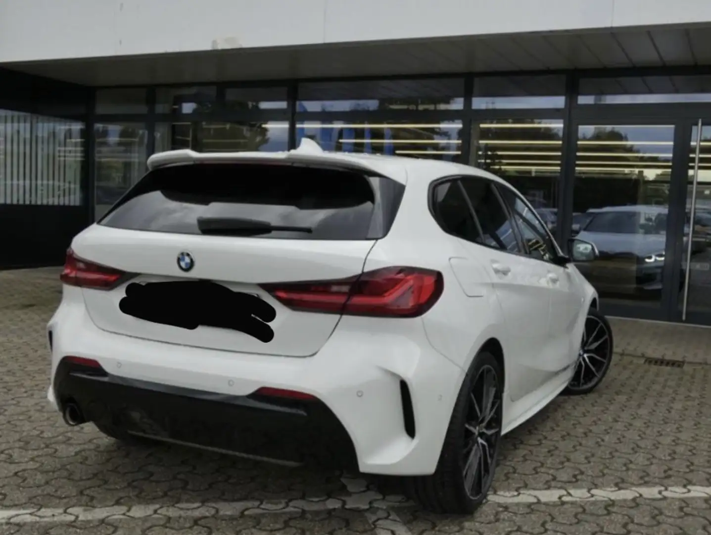 BMW 118 118 i M Sport Pro/M Aeroddynamik/pre sense/Spurh. Blanc - 2