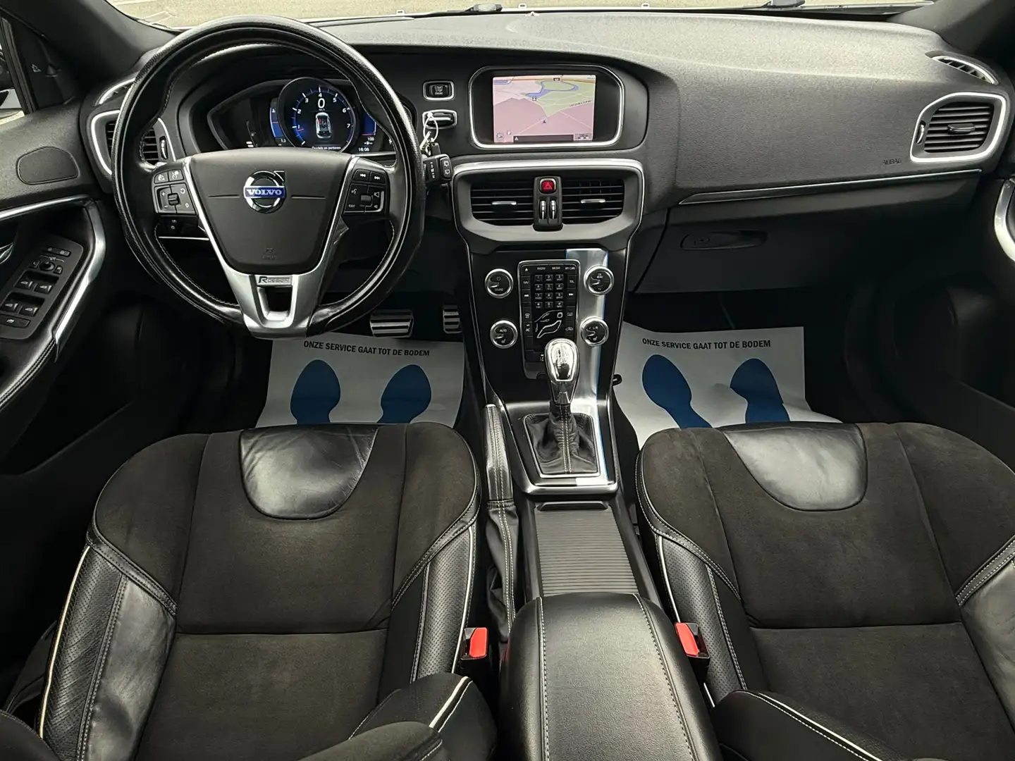 Volvo V40 2.5 T5 Summum - LANE ASSIST / ADAPTIVE - R-DESIGN Weiß - 2