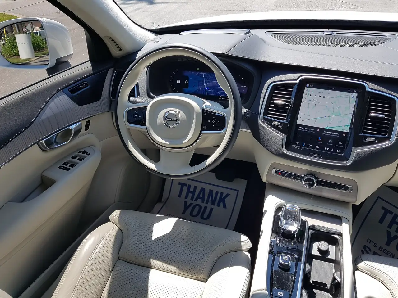 Volvo XC90 снимка Volvo XC90