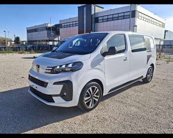 Crew Van Cabina Fissa M Tech Edition Diese