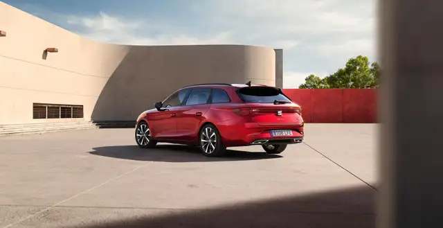 SEAT Leon e-Hybrid Sportstourer 1.5 hybrid 150 CV DSG FR