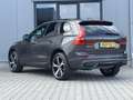 Volvo XC60 2.0 T6 Plug-in hybrid AWD R-Design 349 PK | Pano | Grijs - thumbnail 4